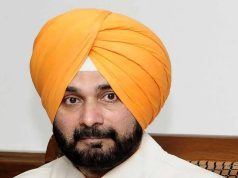 Amid infighting, Navjot Singh sidhu returns from Delhi without meeting Congress high command