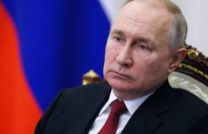 Putin announces Easter ceasefire with Ukraine, urges Kyiv to respond