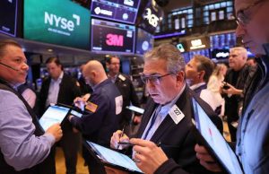 Sensex, Nifty decline amid IT stock selloff and US tariff concerns