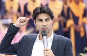 Supporters of jailed pastor accused of threatening rape survivor, leaking identity online