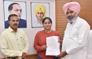 FINANCE MINISTER HARPAL SINGH CHEEMA HANDS OVER APPOINTMENT LETTERS TO 11 NEWLY APPOINTED SECTION OFFICERS