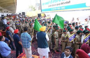 DON’T REST UNTIL A SINGLE OUNCE OF DRUG IS PRESENT IN PUNJAB: KEJRIWAL TO YOUTH