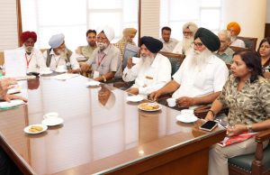 Mohinder Bhagat Listens to Grievances of Freedom Fighters’ Families, Directs Officials for Immediate Redressal