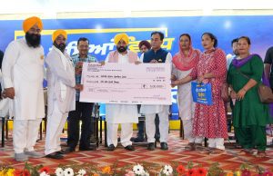 BHAGWANT MANN AND KEJRIWAL SEEK SUPPORT OF PEOPLE IN FIGHT AGAINST DRUGS