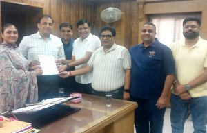 Nitin Kohli raises residents’ issues, Thiara assures relief on enhancement and NCF charges