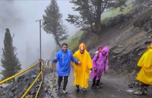 Amarnath Yatra suspended due to heavy rains