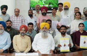 GURMEET SINGH KHUDIAN HANDS OVER JOB LETTERS TO 8 YOUTH IN ANIMAL HUSBANDRY DEPT