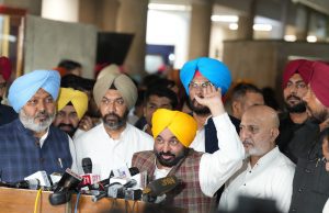 CM SLAMS BJP FOR TRYING TO MUZZLE VOICE OF DEMOCRACY BY LODGING FIRS