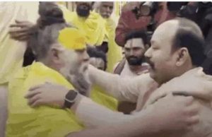 ‘Param Guru’ targets Premanand Maharaj’s guru in controversial post