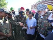 AAP National Convenor Arvind Kejriwal Visits Flood-Hit Areas in Punjab; Assures Maximum Relief Efforts