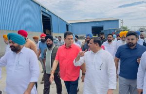 Rajya Sabha MP and Ministers come forward for hand holding of flood ravaged people of Dera Baba Nanak