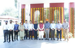 PCS OFFICERS ASSOCIATION TO CONTRIBUTE RS 2.51 LAKH IN MISSION CHARDI KALA