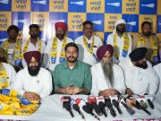 Major setback for BJP ahead of Tarn Taran by-election! Hundreds of BJP leaders join AAP