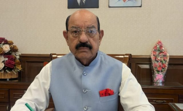 Screenshot_2025-10-31-17-04-09-773_com.whatsapp-edit