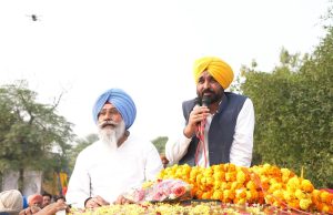 “I’m Not a Chief Minister, I’m Your Partner in Pain!” Mann’s Heartfelt Story in Tarnaran