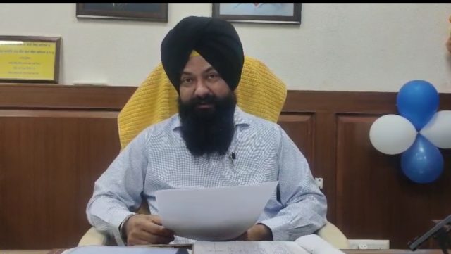 Screenshot_2025-11-03-17-47-47-298_com.whatsapp-edit