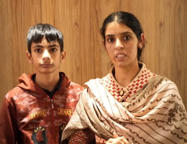 Screenshot_2025-12-04-17-45-16-062_com.whatsapp-edit