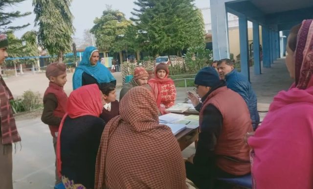 Screenshot_2025-12-08-18-23-15-659_com.whatsapp-edit