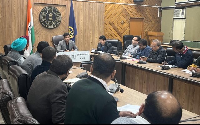 Screenshot_2025-12-10-18-39-23-318_com.whatsapp-edit