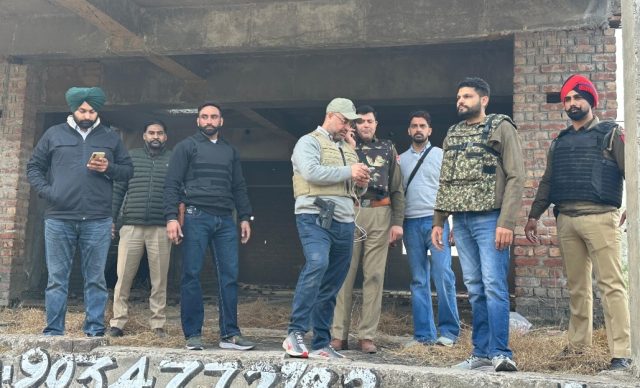 Screenshot_2025-12-17-19-36-15-431_com.whatsapp-edit