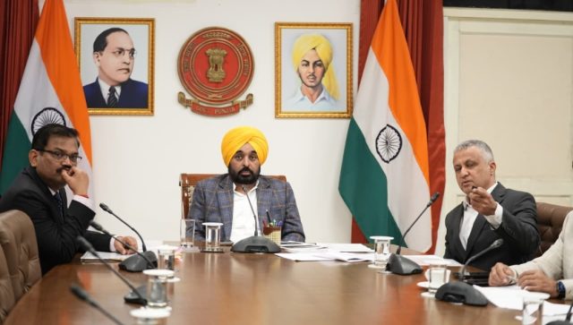 Screenshot_2025-12-24-19-33-35-459_com.whatsapp-edit