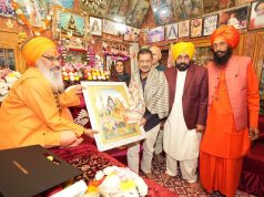 On Maha Shivratri, Arvind Kejriwal & Bhagwant Singh Mann pay obeisance at Sri Rankeshwar Mahadev Temple, pray for Punjab’s peace & prosperity