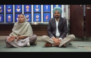 Sidhu Moosewala’s parents stage sit-in at SSP office, seek FIR in alleged financial fraud case