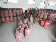 Delhi Police bust LPG black marketing racket, father-son duo held with 50 cylinders