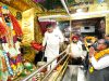 Punjab Governor Gulab Chand Kataria Pays Obeisance at Mata Shri Kali Devi Temple in Patiala