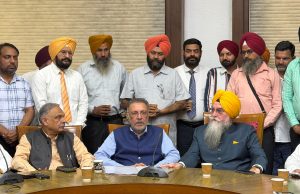 Speaker Kultar Singh Sandhwan and Health Minister Dr. Balbir Singh held a meeting with EDAP Delegation in Punjab Vidhan Sabha