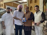 Nitin Kohli Honors CM’s OSD with Book Instead of a Bouquet; Meeting Held at CM’s Residence