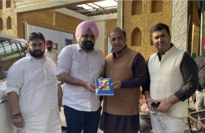 Nitin Kohli Honors CM’s OSD with Book Instead of a Bouquet; Meeting Held at CM’s Residence