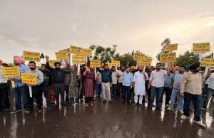 Haryana CM Nayab Saini Faces Massive Protest in Kurali; AAP Leaders Show Black Flags