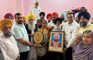 Agriculture Minister Gurmeet Singh Khudian felicitates UPSC achiever Rasneet Kaur Kamboj