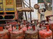 Gas cylinder shortage triggers panic buying in Punjab and Chandigarh; Petrol pump closed in Jalandhar