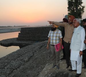 flood protection works Sutlej