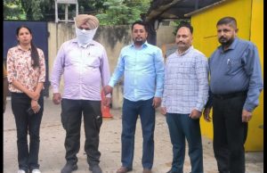 Vigilance Bureau nabs Naib Court red handed accepting bribe of Rs 10,000