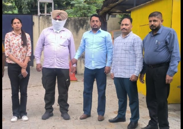 Screenshot_2026-04-04-18-56-58-060_com.whatsapp-edit