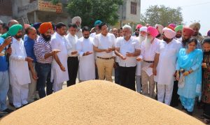 Kataruchak visit Bhagtanwala Market