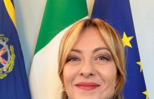 Meloni’s ‘jhumka’ selfie goes viral as she hits back at critics with bold message