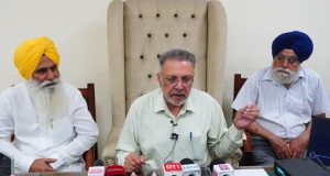 Dr. Balbir Singh Demands Apology from Ravneet Bittu, Warns People Will Teach BJP a Lesson