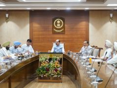 Mohinder Bhagat listens to grievances of potato growers and cold storage owners; assures all possible support