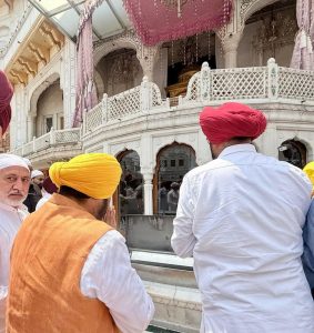 CM mann visited Harmandir Sahib