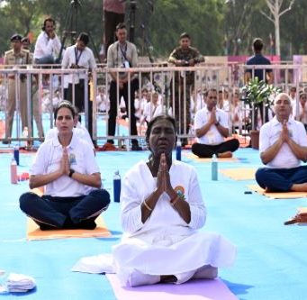 Droupadi Murmu yoga day at Jabalpur MP