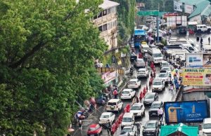 Shimla sees tourist surge as summer holidays drive heavy influx