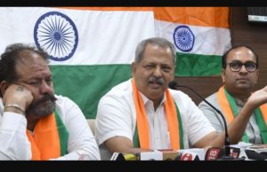 AAP stages protest against Chandigarh BJP chief over alleged remarks on Punjabis