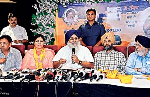 डोप टेस्ट के सवाल पर बोले Sukhbir Badal- मैं अमृतधारी सिख हूं, मुख्यमंत्री करवाएं अपना टैस्ट