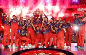 Kohli का ख़्वाब हुआ पूरा, Royal Challengers Bengaluru ने 17 सालों में पहली बार जीता IPL चैंपियन का ख़िताब