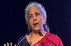 सार्वजनिक क्षेत्र के बैंकों के प्रमुखों से मुलाकात करेंगी वित्त मंत्री सीतारमण