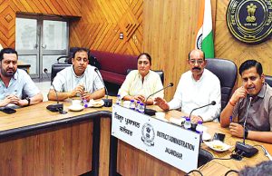 कैबिनेट मंत्री मोहिंदर भगत ने PSPCL अधिकारियों को निर्बाध बिजली आपूर्ति सुनिश्चित करने के दिए निर्देश